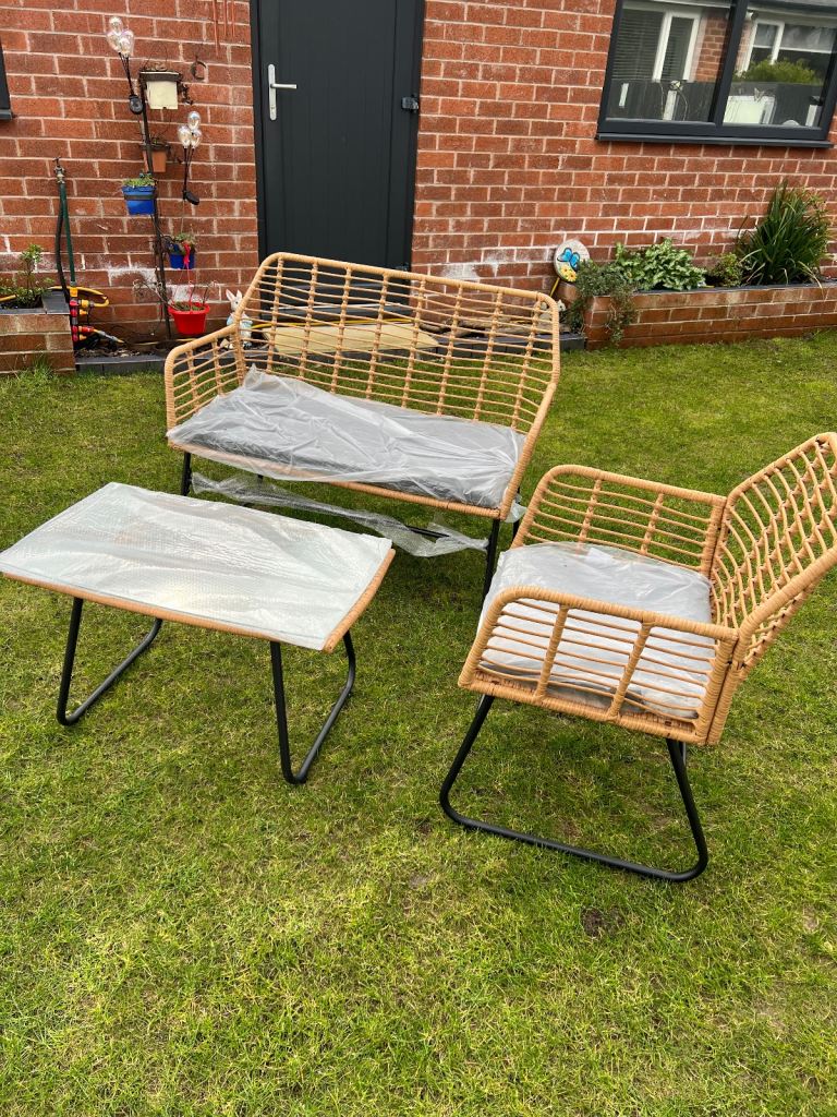 Rattan garden furniture new still in wrapping