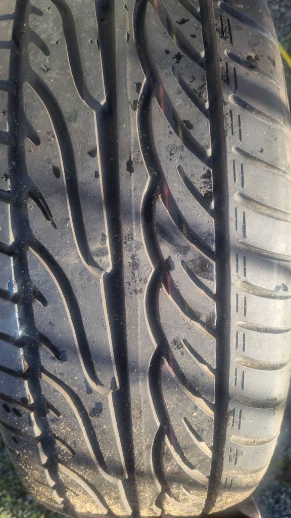 image for 205 55 r16 rim with near new tyre Dunlop 