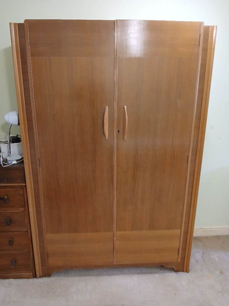 Vintage 1960 wardrobe  Avalon by Yatton