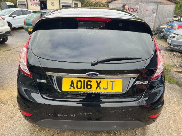2016 Ford Fiesta 1.0 EcoBoost Titanium 5dr HATCHBACK PETROL Manual