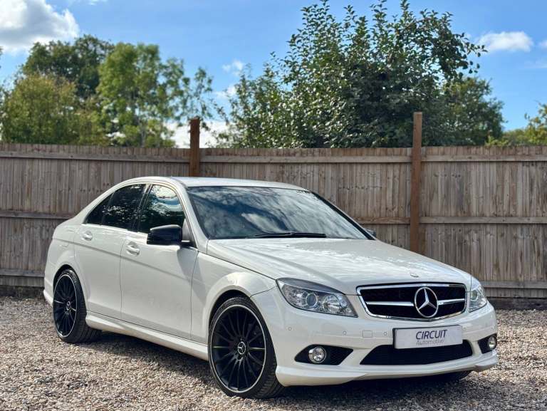 2011 Mercedes-Benz C Class C220 2.1 CDI AMG Sport White Low Mileage C63 Replica SALOON Diesel Aut...