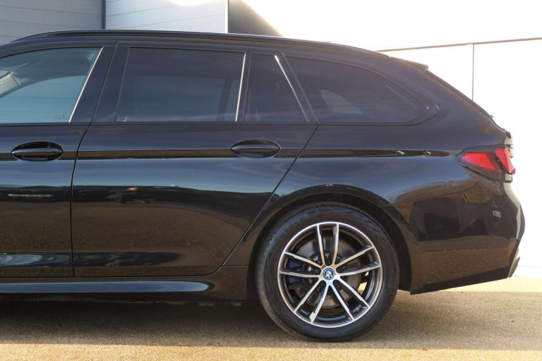 2023 BMW 5 Series 530e M Sport 5dr Auto ESTATE PETROL/ELECTRIC Automatic