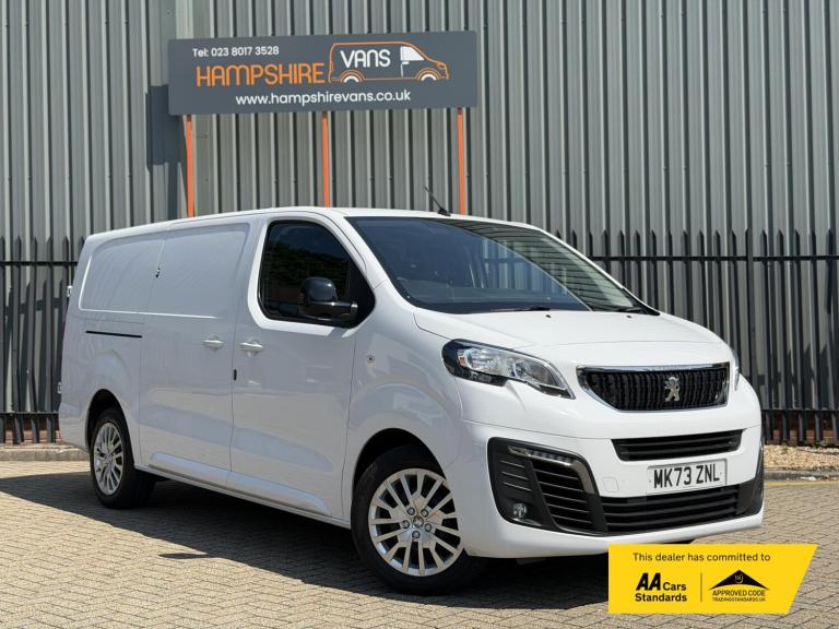 2023 Peugeot Expert 1000 1.5 BlueHDi 100 Asphalt Premium + Van PANEL VAN DIESEL Manual