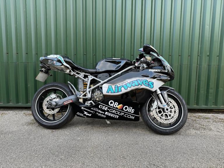 Ducati 749 Dark GSE Airwaves 2004 Black 749R Evocation 23k Belts Changed 