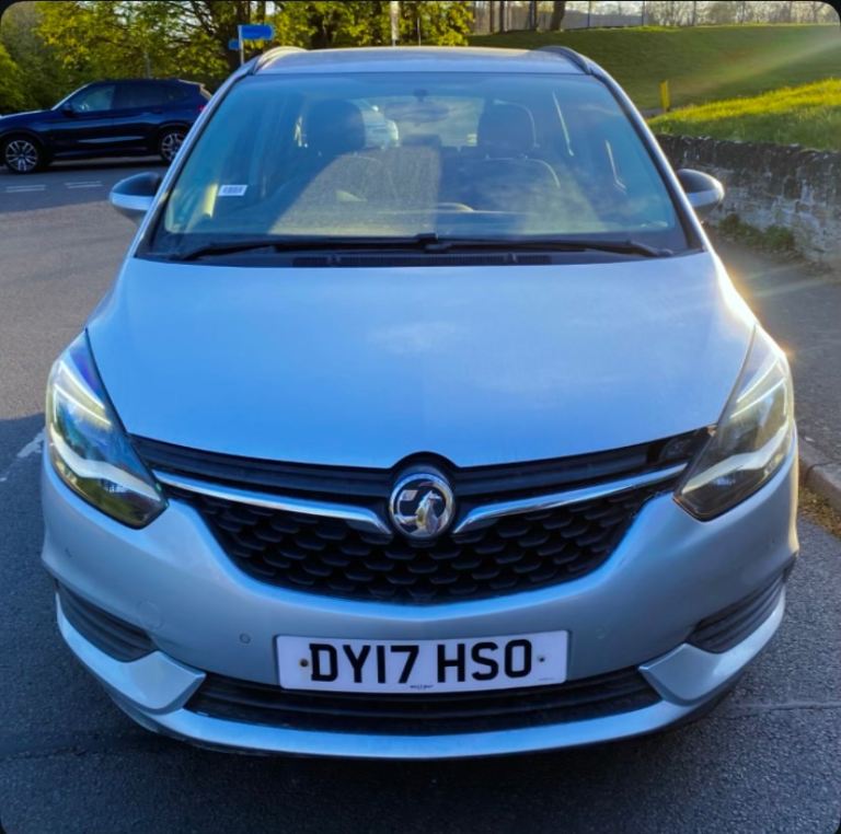 Vauxhall Zafira Manual Ulez 7 seater Reliable family car Driving amazing FSH 2key £2095