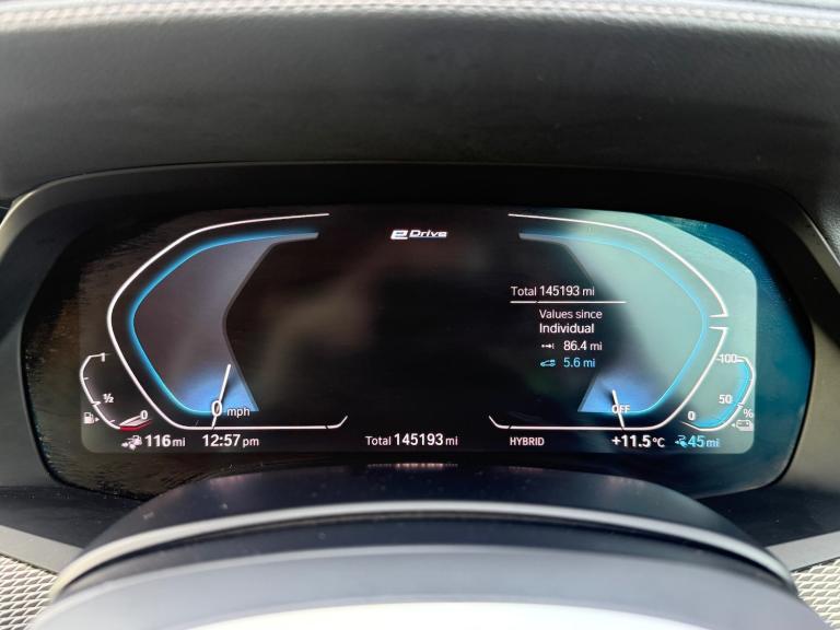 PRISTINE 2020 70 BMW X5 3.0 PETROL HYBRID  xDRIVE 45e - M SPORT - AUTO - 1 OWNER