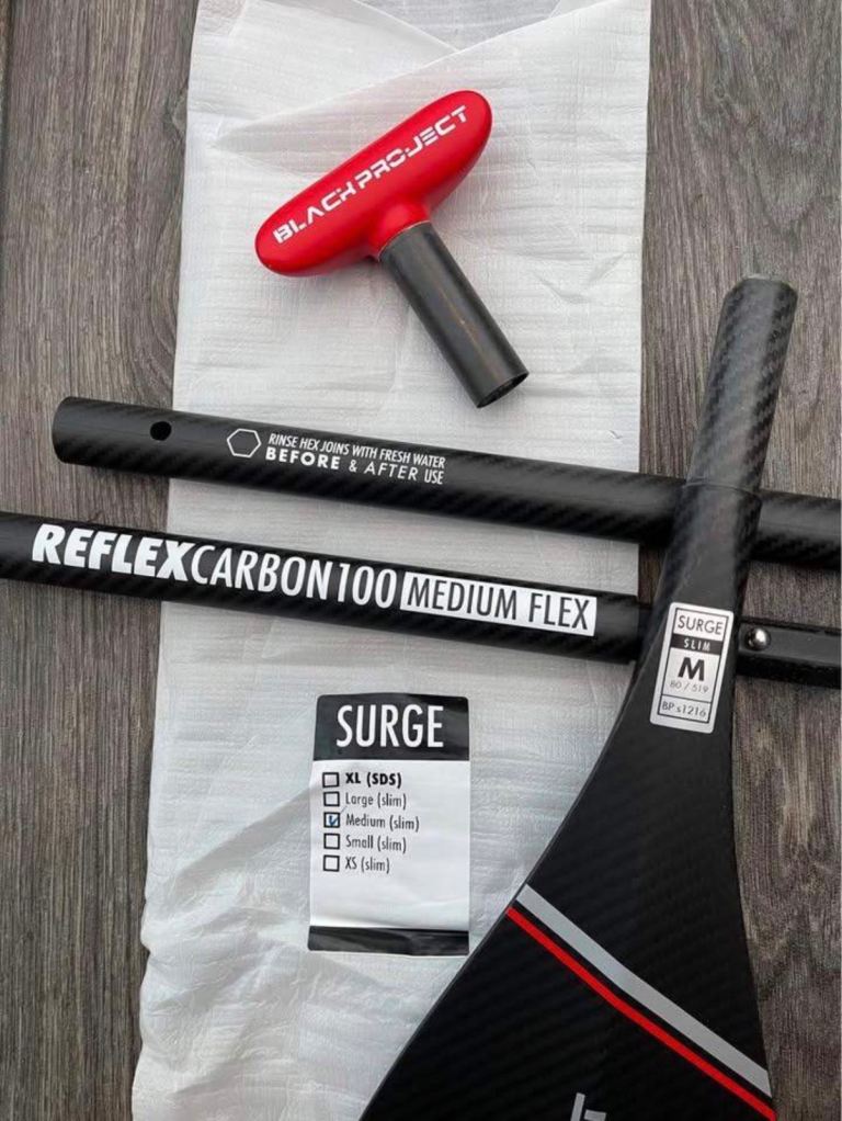 Black Project SURGE Surf paddle 3pc Reflex Carbon100 Medium Flex Small shaft Cut2Size
