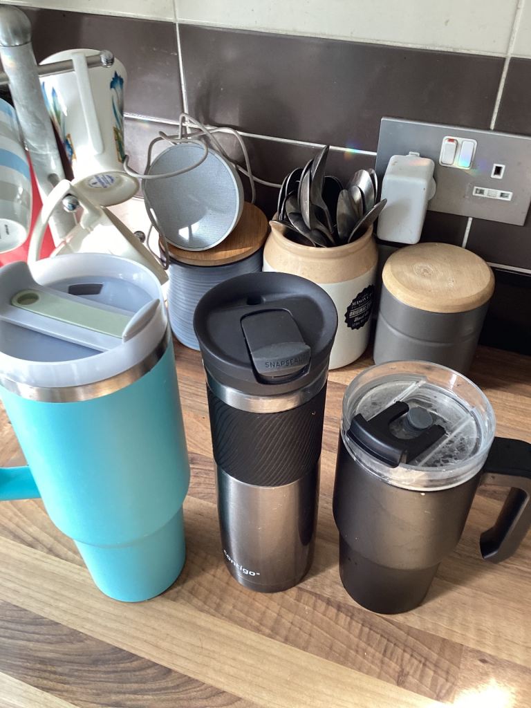 Drinks containers