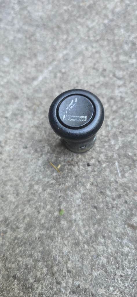 2006 audi a3 cigarette lighter 