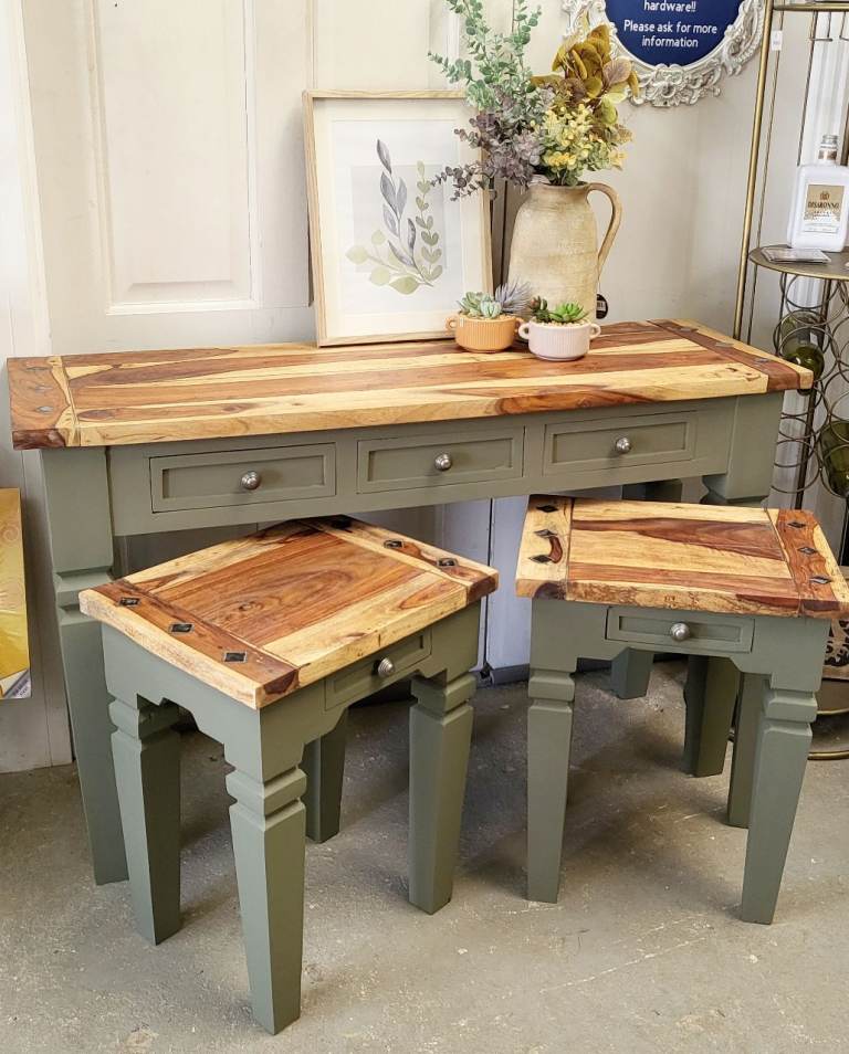 Indian hardwood console/ dressing table and side table/bedsides set 