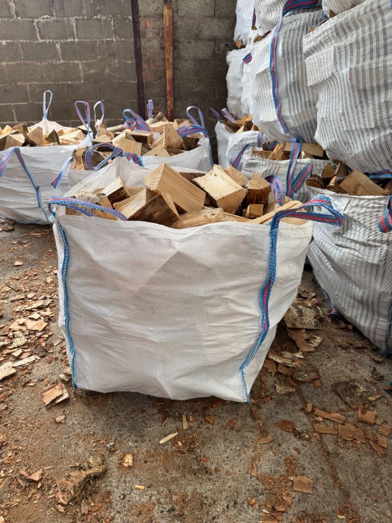 Firewood logs 