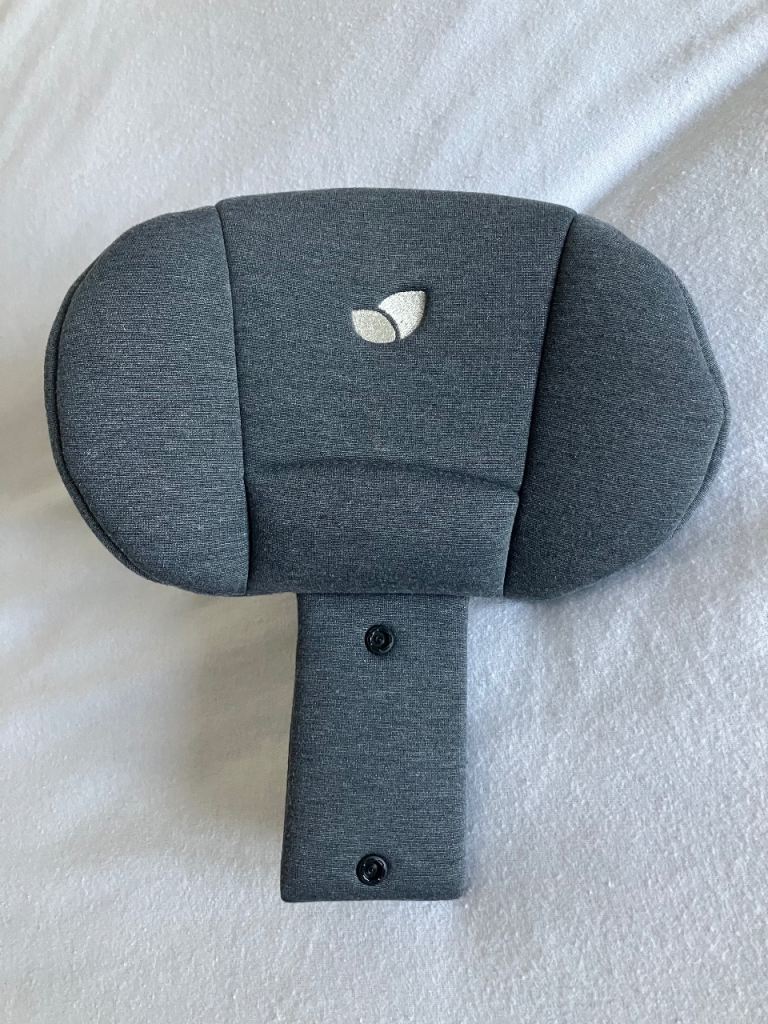 Joie I-Pivot 360 Car Seat Insert / Headrest - Shale. Excellent Condition