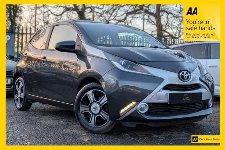 2016 Toyota AYGO 1.0 VVT-i x-clusiv 2 x-wave x-shift Euro 6 5dr HATCHBACK Petrol Automatic