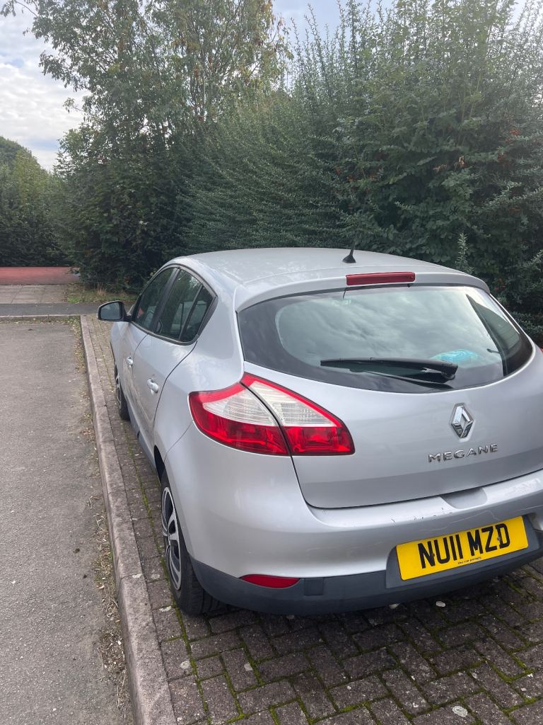 Renault, MEGANE, Hatchback, 2011, Manual, 1598 (cc), 5 doors