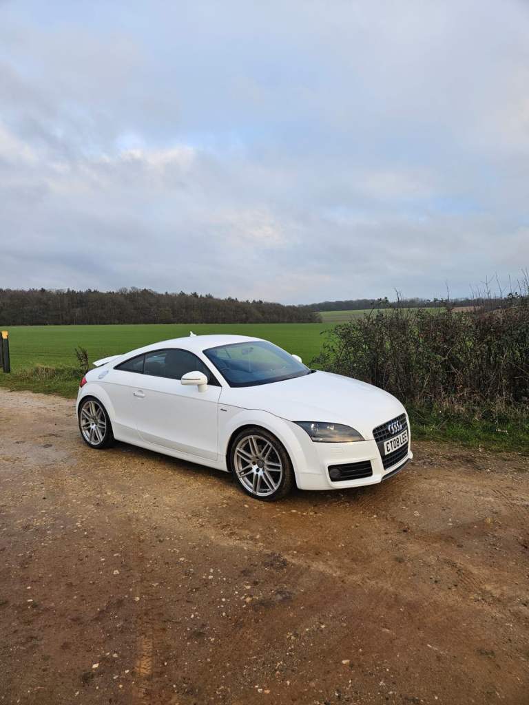 Audi, TT, Coupe, 2010, Manual, 1984 (cc), 2 doors