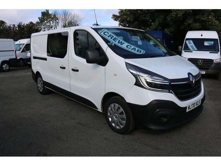 2020 RENAULT TRAFIC FACTORY CREWCAB *NO VAT* LOW MILES SUPERB CONDITION transit