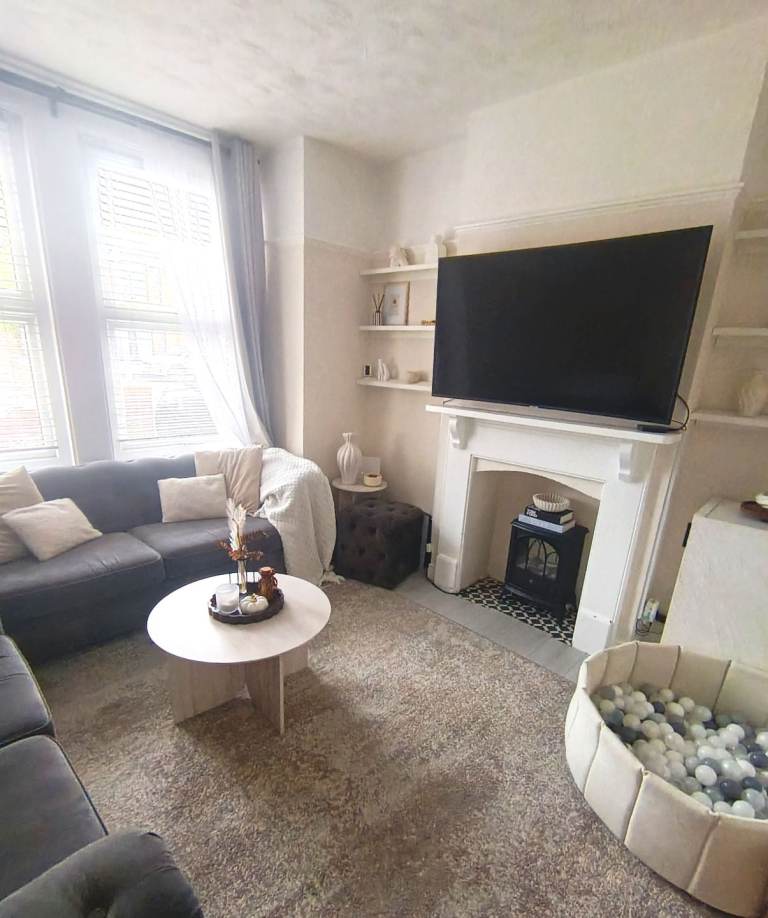 3 Bed Semi Detached House in IP4