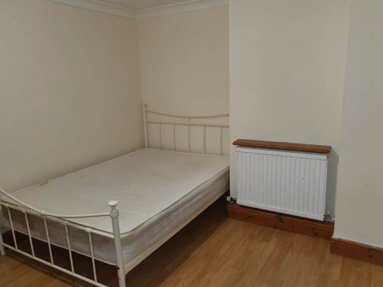 Room to Rent_Near Ruskin University!!! 