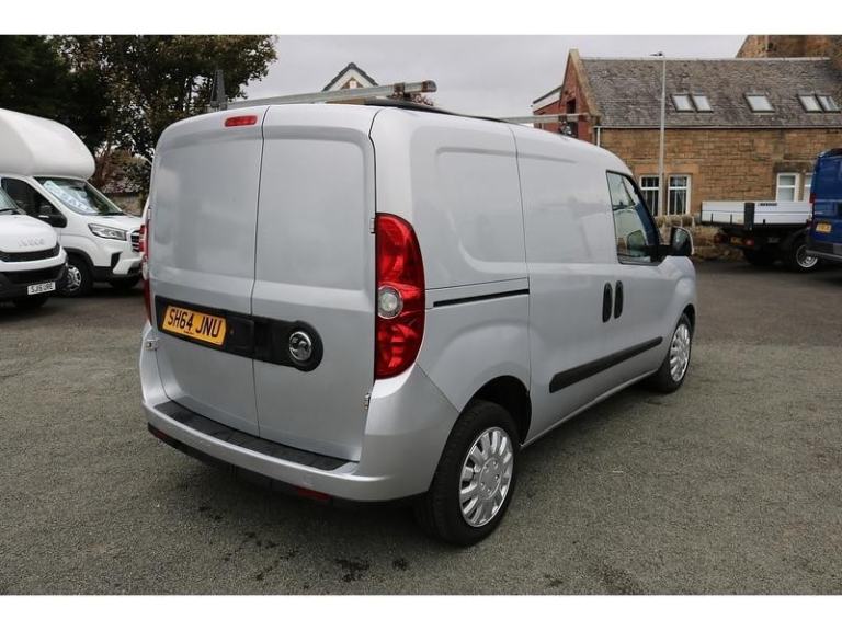 2015 VAUXHALL COMBO SPORTIVE CREWCAB *NO VAT* LOW MILES SUPERB CONDITION partner