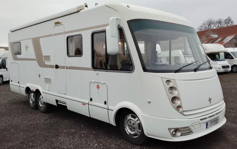 Niesmann and Bischoff Arto 79LE 4 Berth Fixed Rear Bed 2012 Motorhome For Sale 