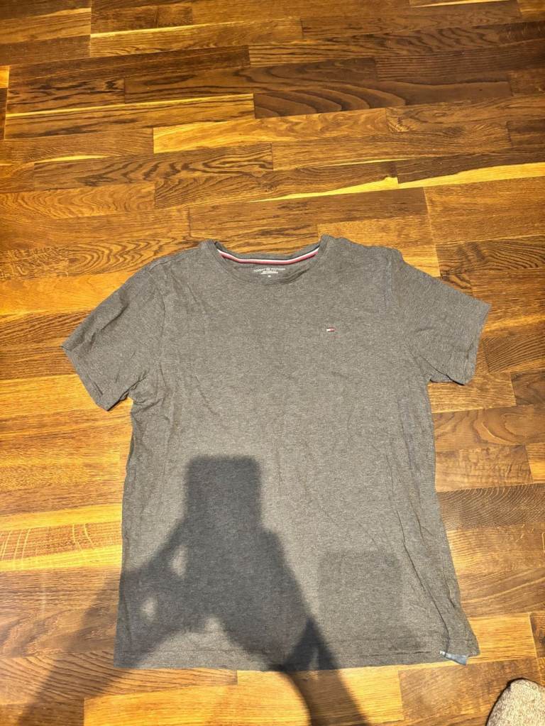 tshirt M like new