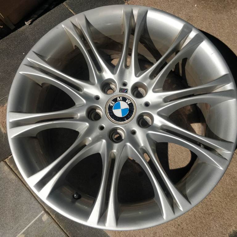 GENUINE BMW MV 2 ALLOY WHEEL BM 054 M-Sport 18 FOR E60/61