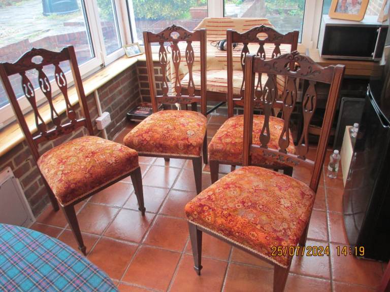 EXTRA WORLD CUP DINING CHAIRS