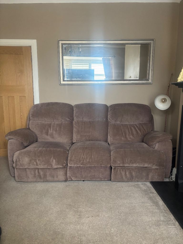 3 seater recliner