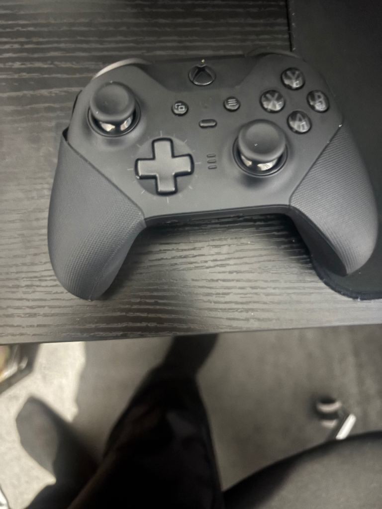 Xbox Elite Series 2 Controller with Charging Dock and Battlefield 6