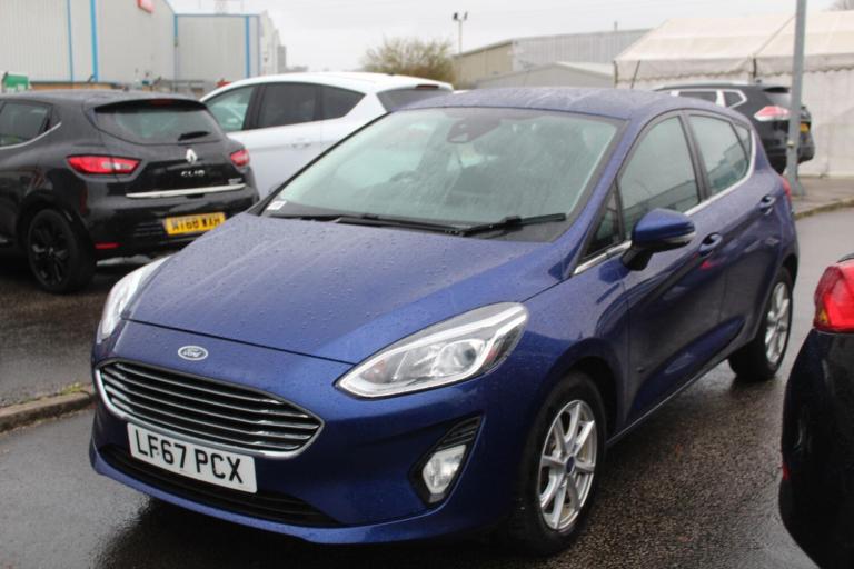 2017 Ford Fiesta 1.0T EcoBoost Zetec Euro 6 (s/s) 5dr HATCHBACK Petrol Manual