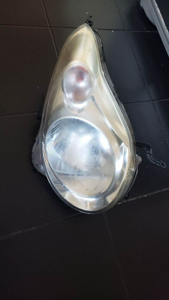 Suzuki Altos headlight O/S