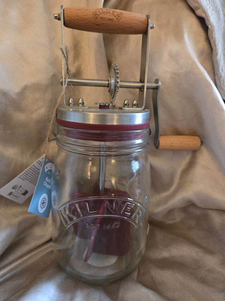 Brand new Kilner butter churner