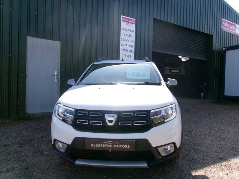 2017 Dacia Sandero Stepway 0.9 TCe Laureate 5dr HATCHBACK PETROL Manual