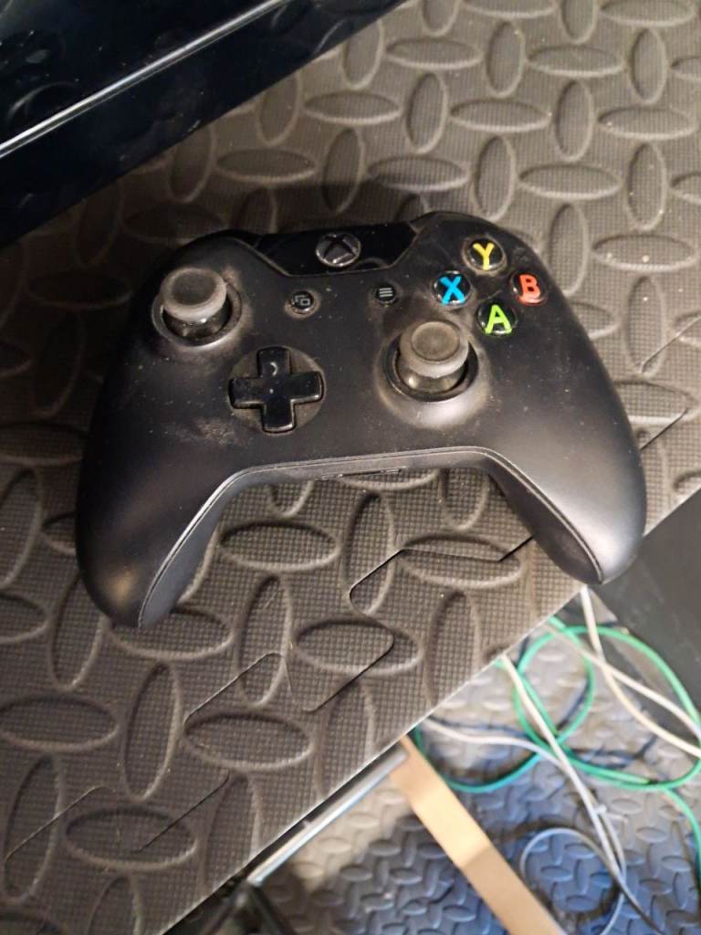 Stand alone Racing simulator Playseat logitech xbox