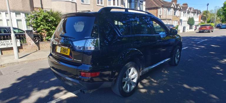 Mitsubishi OUTLANDER 2013 2.2d auto new mot