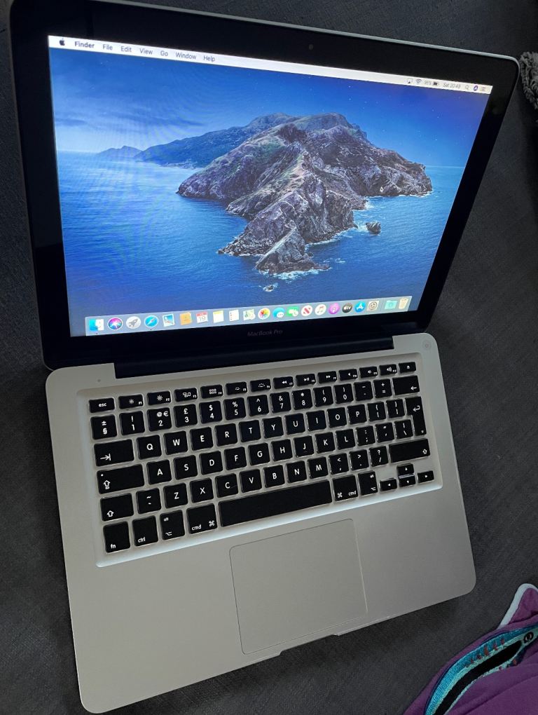 MacBook Pro i5