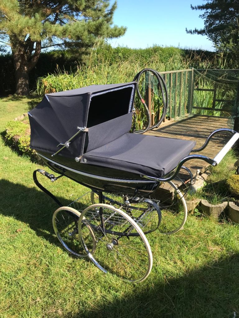 Silver cross coach built pram