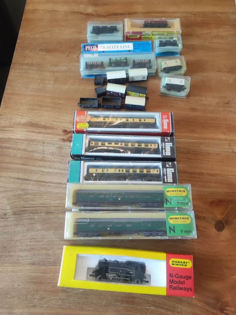 N Gauge Railway Pieces