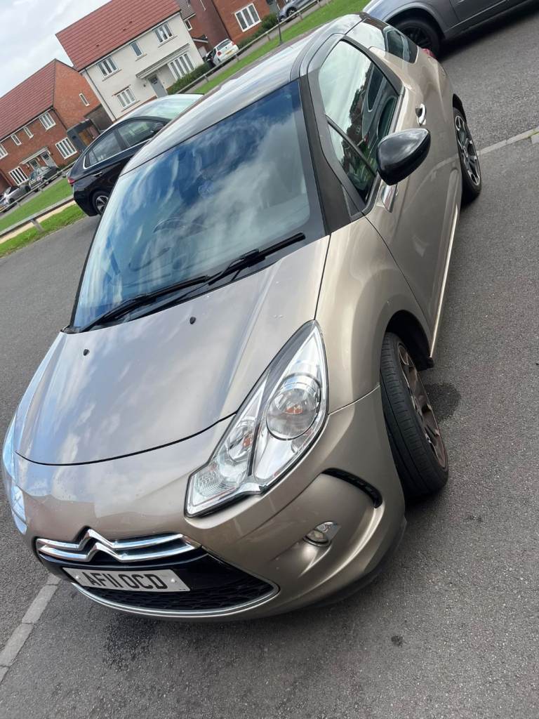Citroen, DS3, Hatchback, 2011, Manual, 1560 (cc), 3 doors