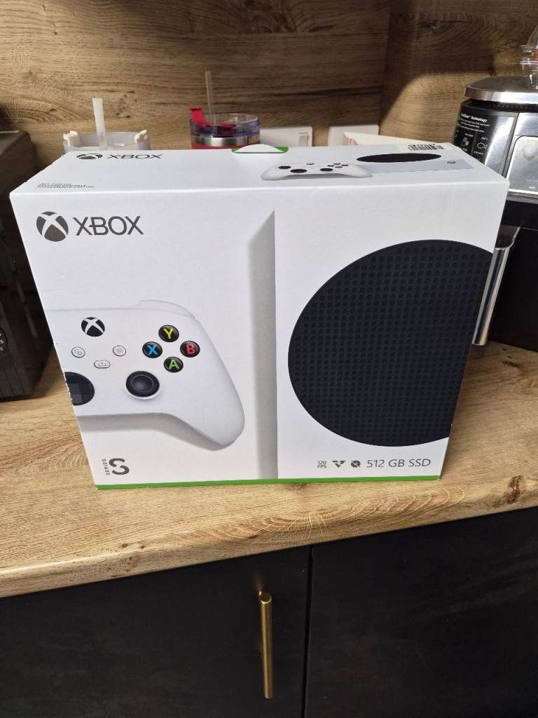 Xbox series S, BRAND NEW IN BOX 