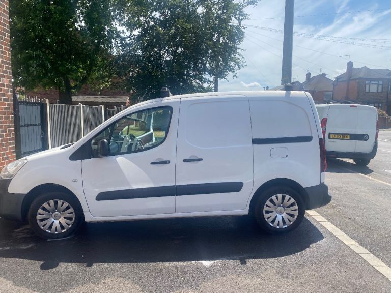 Citroen, BERLINGO, Panel Van, 2015, Manual, 1560 (cc)