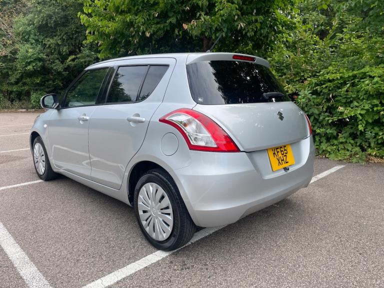 Automatic only 25,000 MILES,