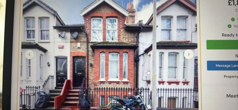 Four bedroom Terraced house