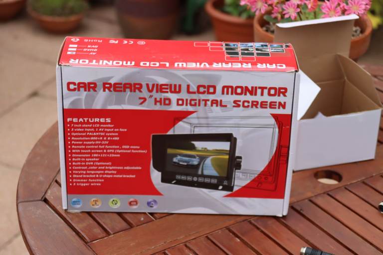 Motorhome Reversing rear view (dual)  camera.  Monitor. and 20mtr cable, =  over 60ft.