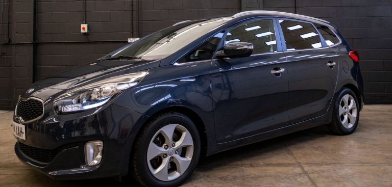 Kia, CARENS, MPV, 2014, Manual, 1685 (cc), 5 doors