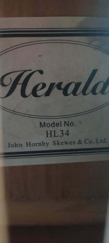 John Hornby Skewes & Co. Herald HL34 guitar.