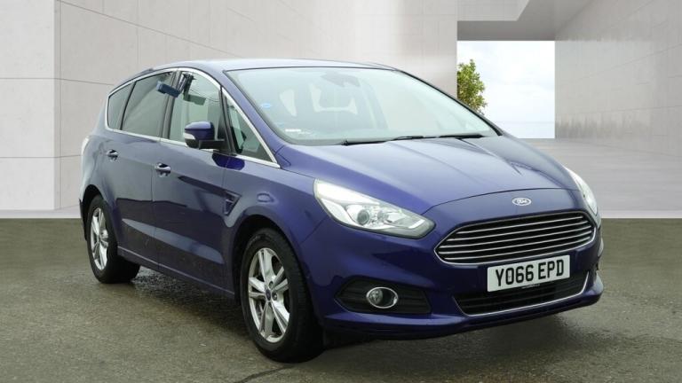 2017 Ford S-Max 2.0 TDCi 150 Titanium 5dr ++ ULEZ / 9 SERVICES / NAV / H/SEATS ++ MPV Diesel Manual