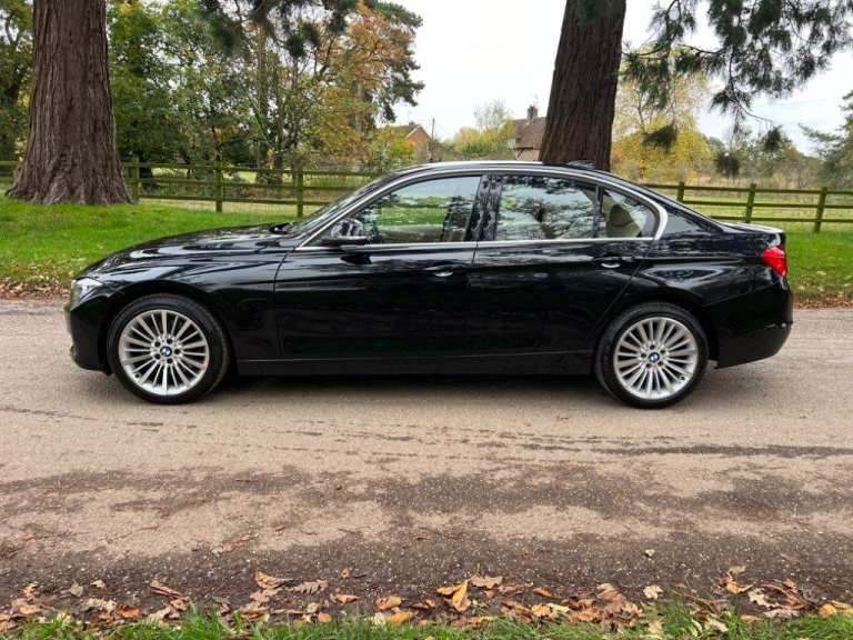BMW, 3 SERIES -328i, Saloon, 2012, Manual, 1997 (cc), 4 doors