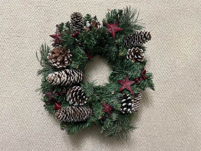 Christmas Door Wreath Traditional Red Berry Sprays 30cm