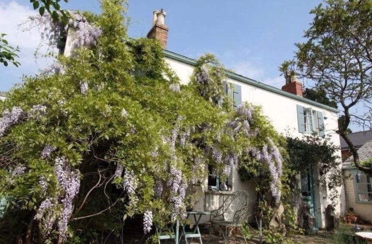 Detached house Cheltenham 